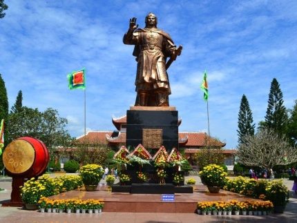 Bảo tàng Quang Trung Hoàng Đế Bảo tàng Quang Trung Hoàng Đế